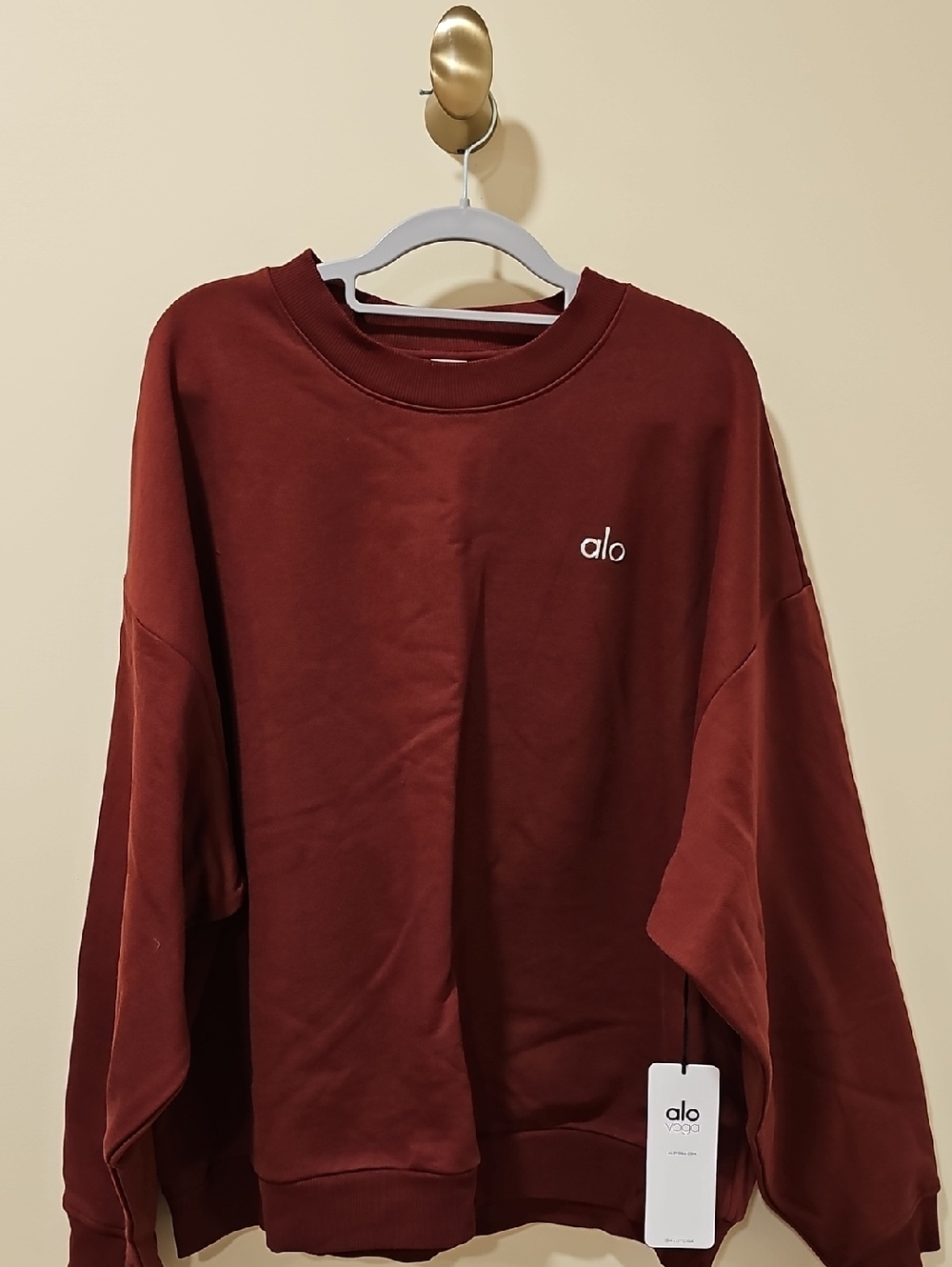 ALO Yoga Accolade Crewneck Pullover Sweatshirt In Cranberry; Size XL; NWT - Picture 4 of 9
